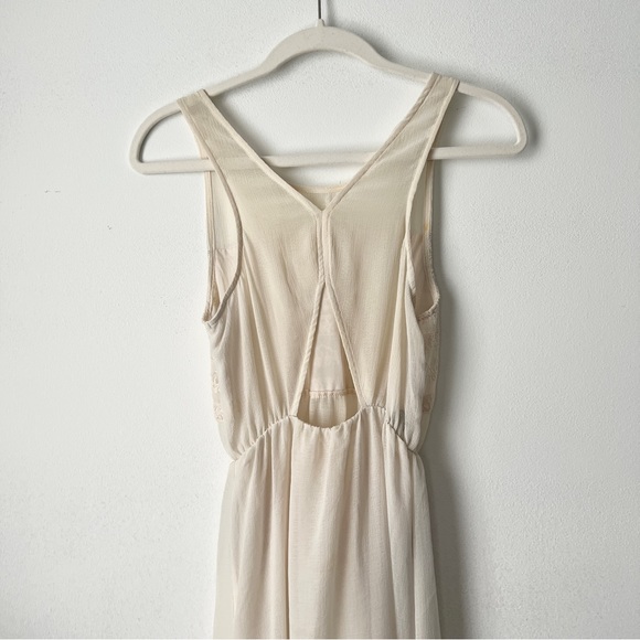 Divided by H&M Cream Lace Maxi Dress Size 2 - Picture 3 of 11